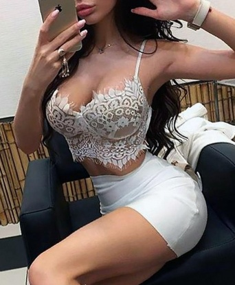 Горячая брюнетка с шикарной внешностью и шаловливыми глазками жаждет встречи с сильным и щедрым мужчиной. Позволь мне позаботиться о тебе. 5899, 22 года